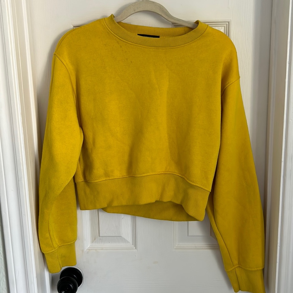 Forever 21 yellow sweater it’s not as bright when bought and a little dingy